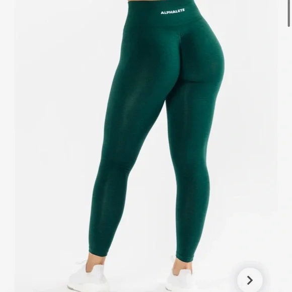 ISO AMPLIFY SEAMLESS